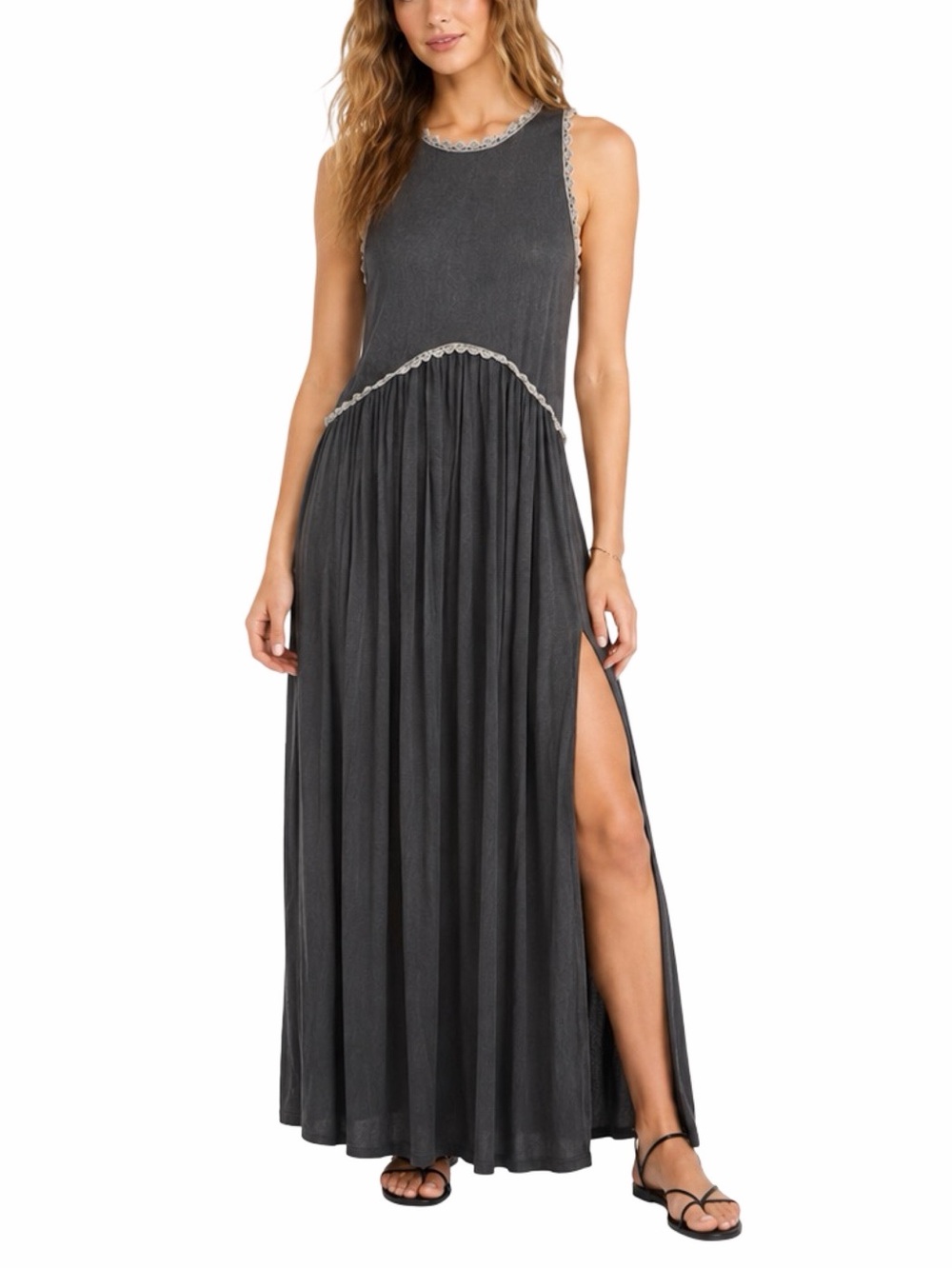 POL Daisy Chain Maxi Dress - Size Large - Black